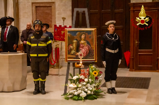 I vigili del fuoco celebrano Santa Barbara